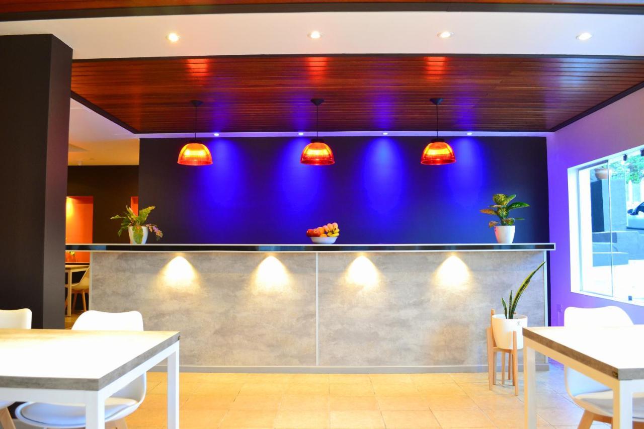 Hotel Terrazas By Cph Villa Carlos Paz Bagian luar foto